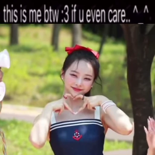 🏳‍🌈 Стикер «loona» для Telegram