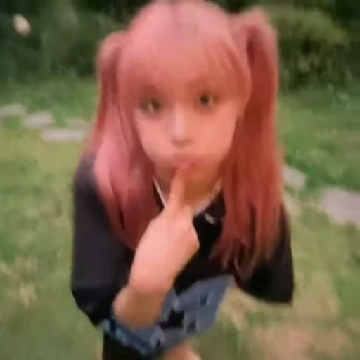 🏳‍🌈 Стикер «loona» для Telegram