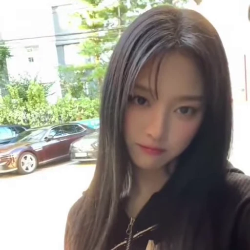 🏳‍🌈 Стикер «loona» для Telegram