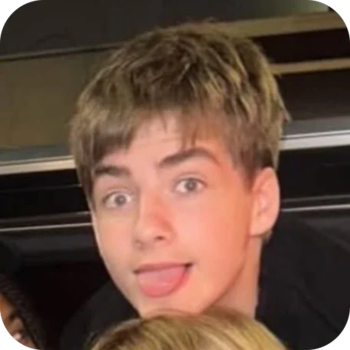 🥰 Стикер «какашки (вонючие)» для Telegram
