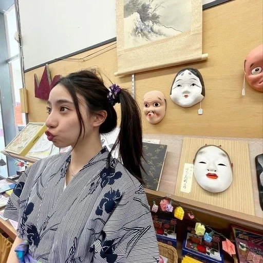 🐪 Стикер «kanon ATARASHII GAKKO» для Telegram