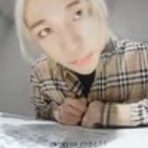 😈 Эмодзи «RANDOM K-POP» для Telegram