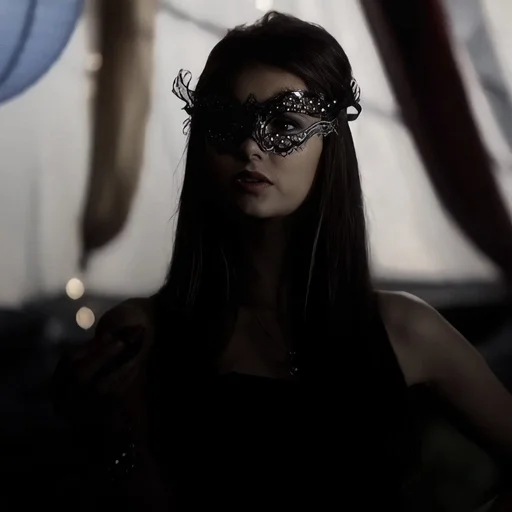 🍷 Стикер «Katherine Pierce Mikaelson» для Telegram