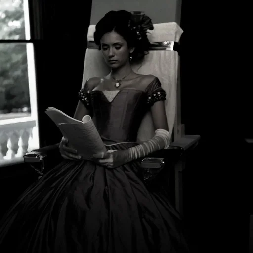 🍷 Стикер «Katherine Pierce Mikaelson» для Telegram