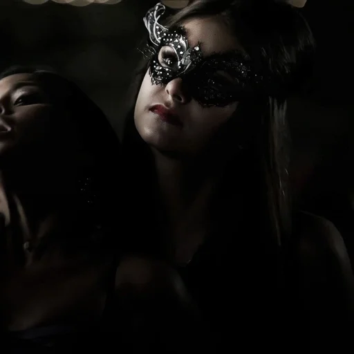 🍷 Стикер «Katherine Pierce Mikaelson» для Telegram