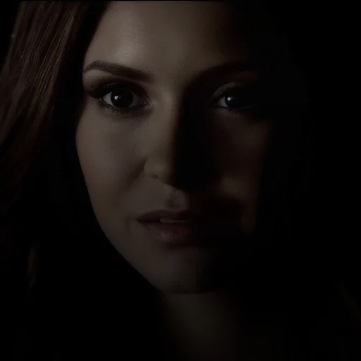 🍷 Стикер «Katherine Pierce Mikaelson» для Telegram