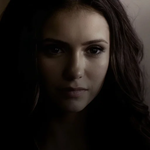 🍷 Стикер «Katherine Pierce Mikaelson» для Telegram