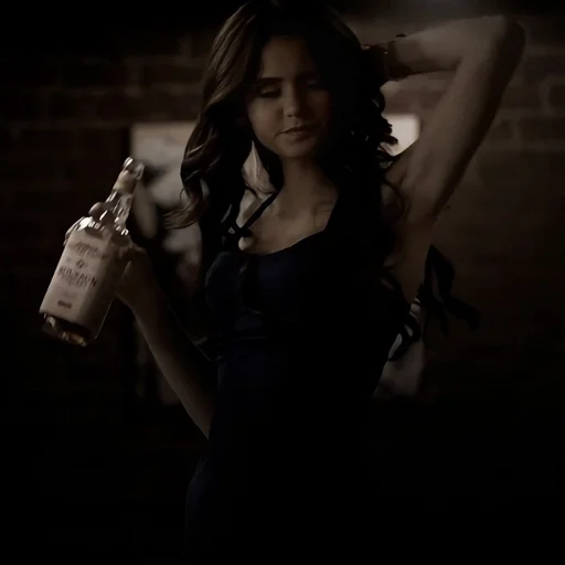 🍷 Стикер «Katherine Pierce Mikaelson» для Telegram