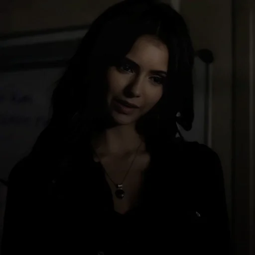 🍷 Стикер «Katherine Pierce Mikaelson» для Telegram
