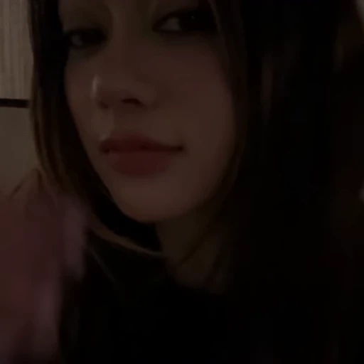 🤍 Стикер «Megan Skiendiel» для Telegram
