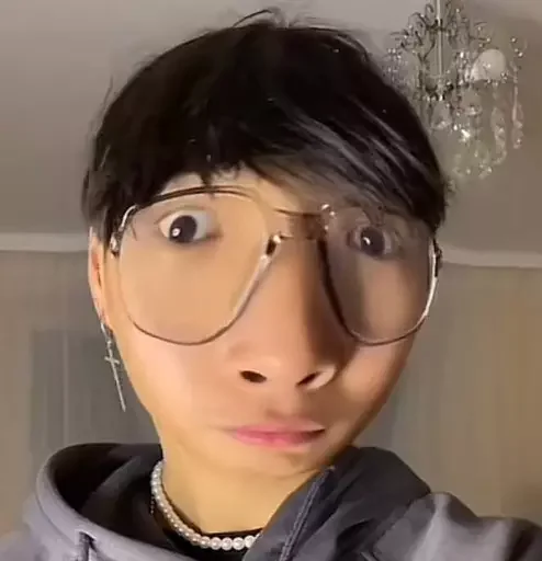 🤍 Стикер «Kkatsukiistickers» для Telegram