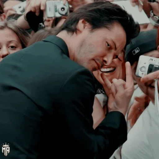 🥃 Стикер «Keanu Reeves» для Telegram