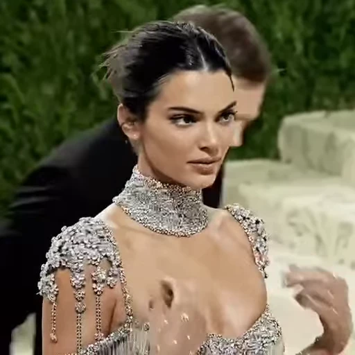 😐 Стикер «Kendall Jenner» для Telegram