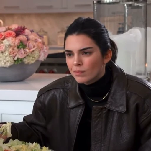 😐 Стикер «Kendall Jenner» для Telegram