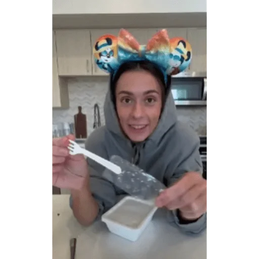 😁 Стикер «Kerry» для Telegram