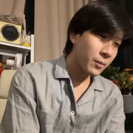 🤩 Стикер «khao» для Telegram
