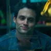 Стикер 6 😁 Набор эмоджи по сериалу «You Ты»