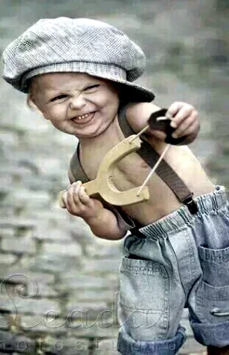 👻 Стикер «Kids» для Telegram