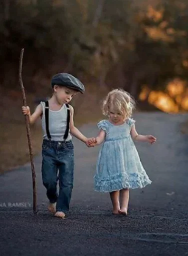 👍 Стикер «Kids» для Telegram