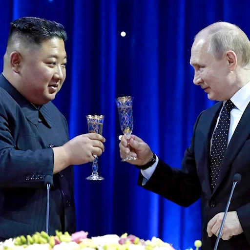🥂 Стикер «Ким Чен Ын» для Telegram
