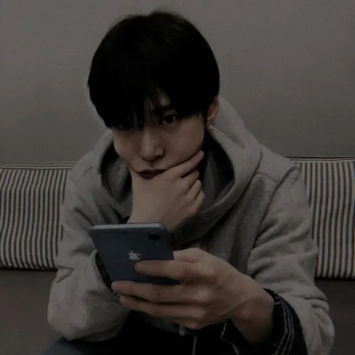 📌 Стикер «doyoung nct» для Telegram