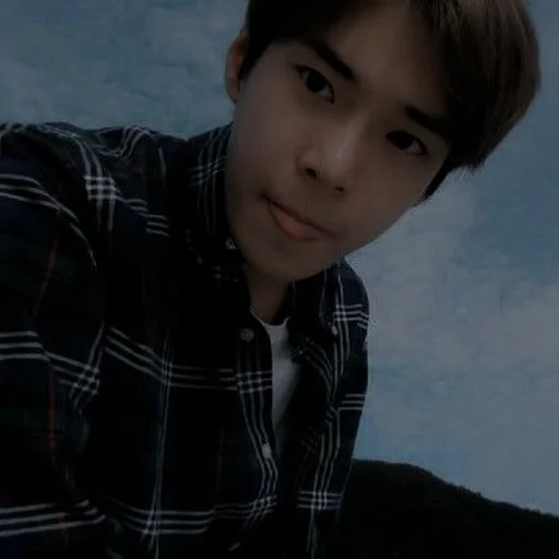 📌 Стикер «doyoung nct» для Telegram