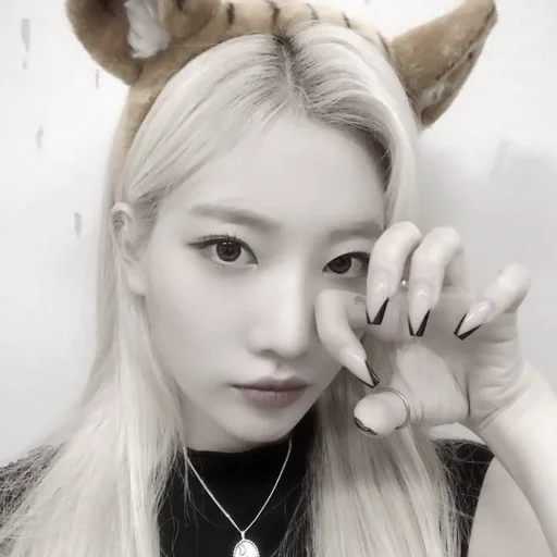 🪡 Стикер ««» fr» для Telegram