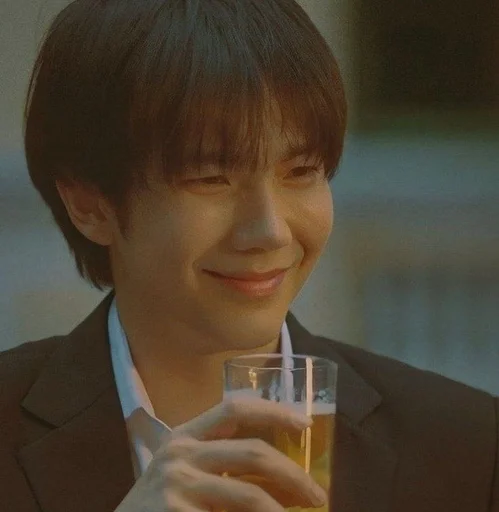 🍺 Стикер «KinnPorsche The Series La Forte» для Telegram