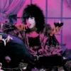 Стикер 48 Kiss Emoji