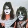 Стикер 15 Kiss Emoji