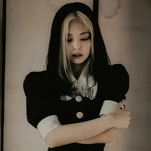 🥢 Стикер «kim jennie dark» для Telegram