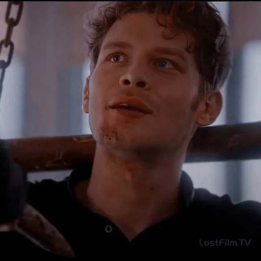 😯 Стикер «Klaus Mikaelson» для Telegram