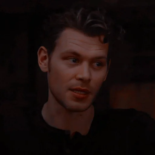 😬 Стикер «Klaus Mikaelson» для Telegram