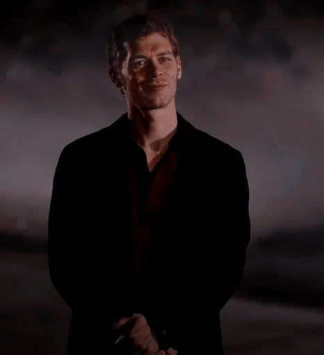 😌 Стикер «Klaus Mikaelson» для Telegram