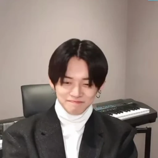 😂 Стикер «KPOP MEME» для Telegram