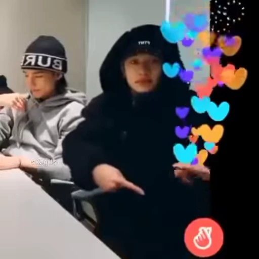 ❤️ Стикер «KPOP MEME» для Telegram
