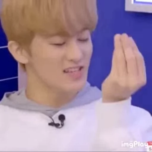 🤌 Стикер «KPOP MEME» для Telegram