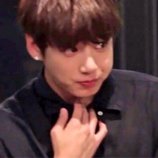 😏 Стикер «K-pop Moments» для Telegram