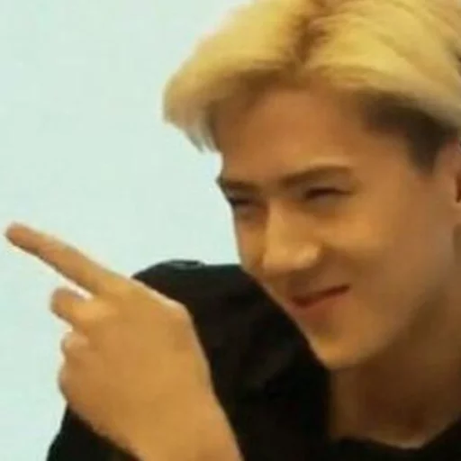 😏 Стикер «K-pop Moments» для Telegram