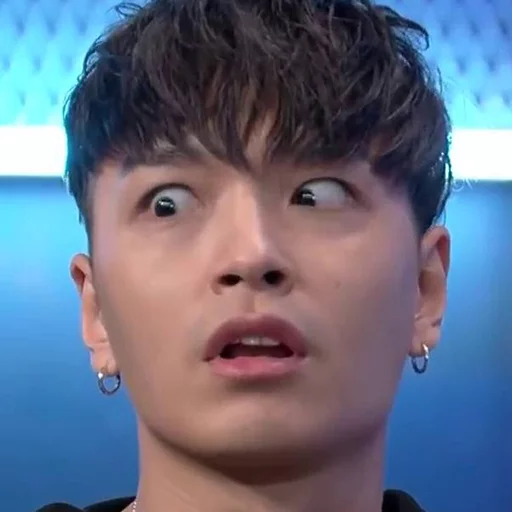 😲 Стикер «K-pop Moments» для Telegram