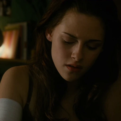 🏊‍♀ Стикер «Kristen Stewart» для Telegram