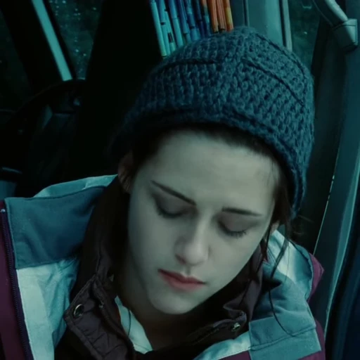🏊‍♀ Стикер «Kristen Stewart» для Telegram