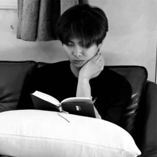 ® Стикер «Namjoon» для Telegram