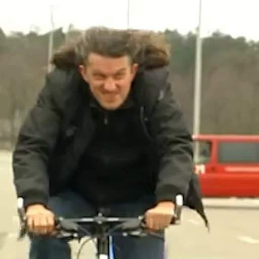 🚴 Стикер «Кузьма Скрябін 2» для Telegram