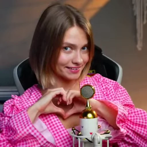 ❤️ Стикер «квашеная саша» для Telegram