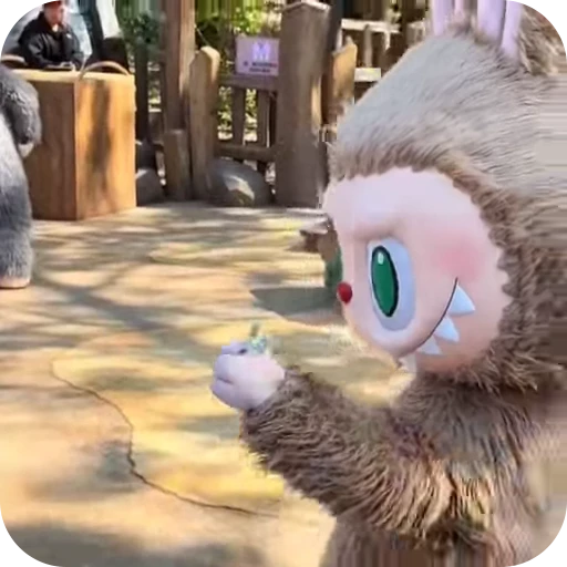 🧦 Стикер «Лабубу» для Telegram