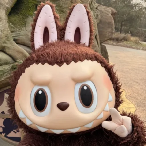 ✌️ Стикер «Labubu» для Telegram