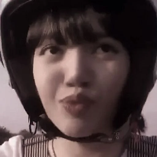 🧧 Стикер «Lula as Lalisa» для Telegram