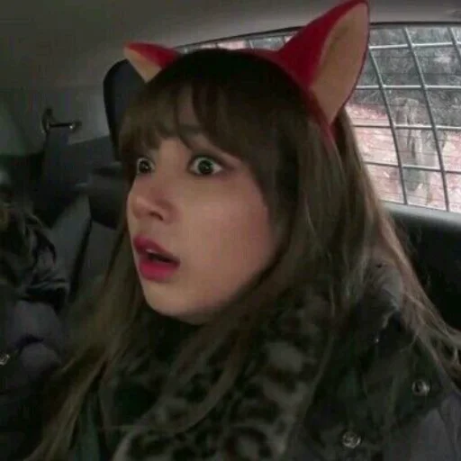 😟 Стикер «lalisa / Blackpink» для Telegram