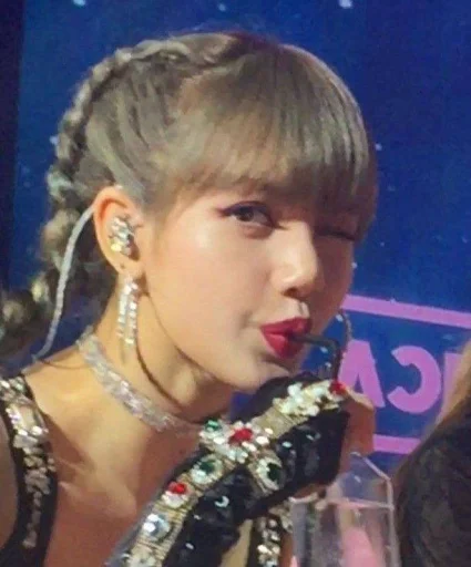 😗 Стикер «lalisa / Blackpink» для Telegram
